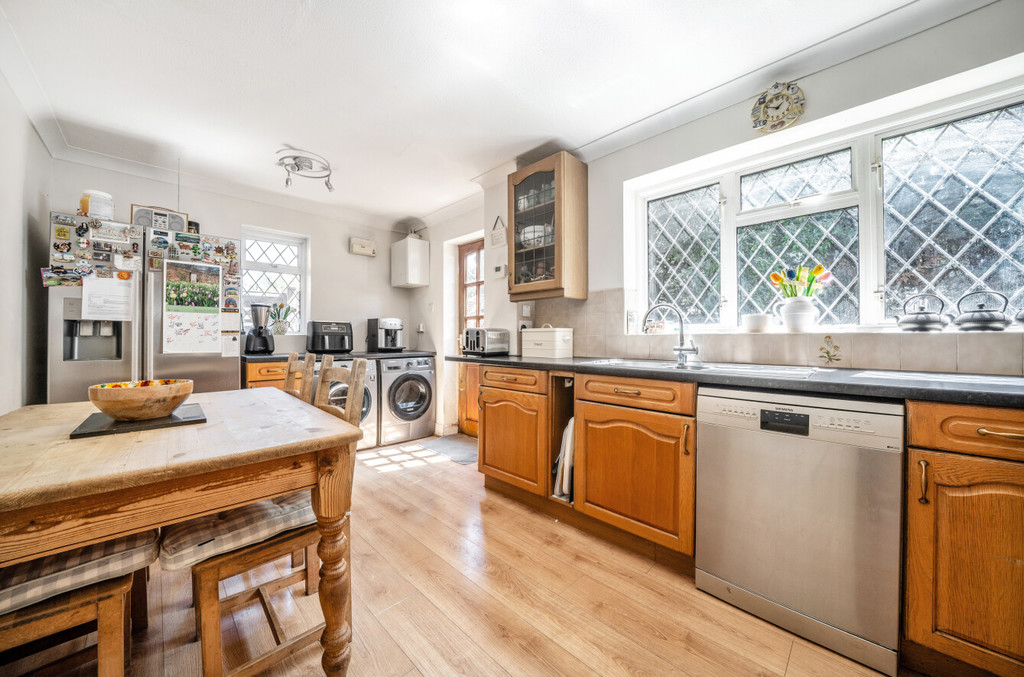 4 bed detached house for sale in Maple Leaf Drive, Sidcup, DA15 8WG  - Property Image 5