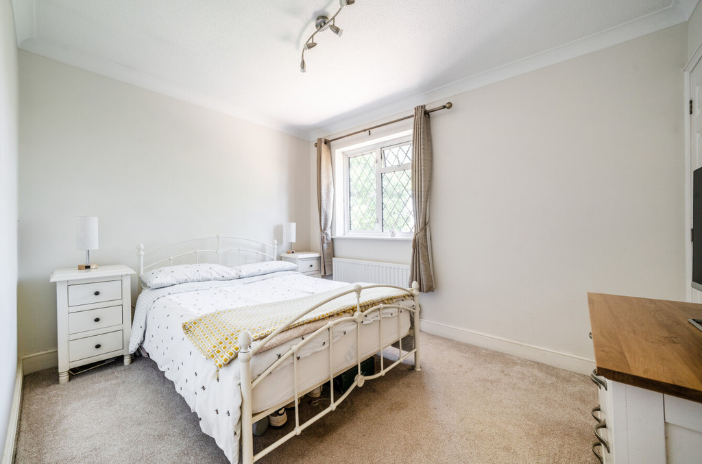 4 bed detached house for sale in Maple Leaf Drive, Sidcup, DA15 8WG  - Property Image 9