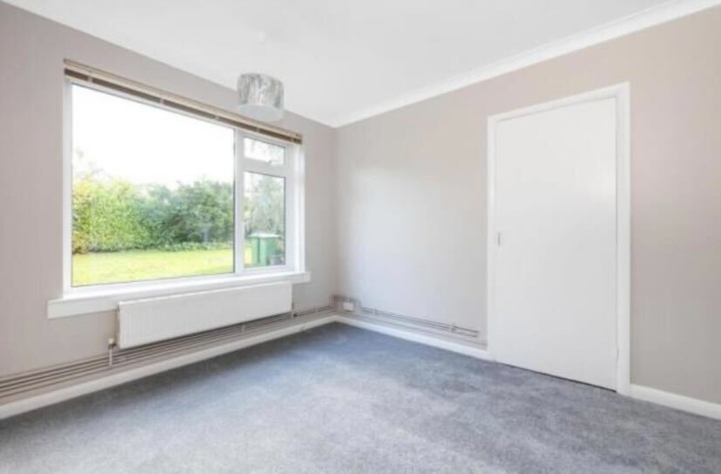 2 bed ground floor maisonette to rent in The Chevenings, Sidcup, DA14 4LA  - Property Image 5