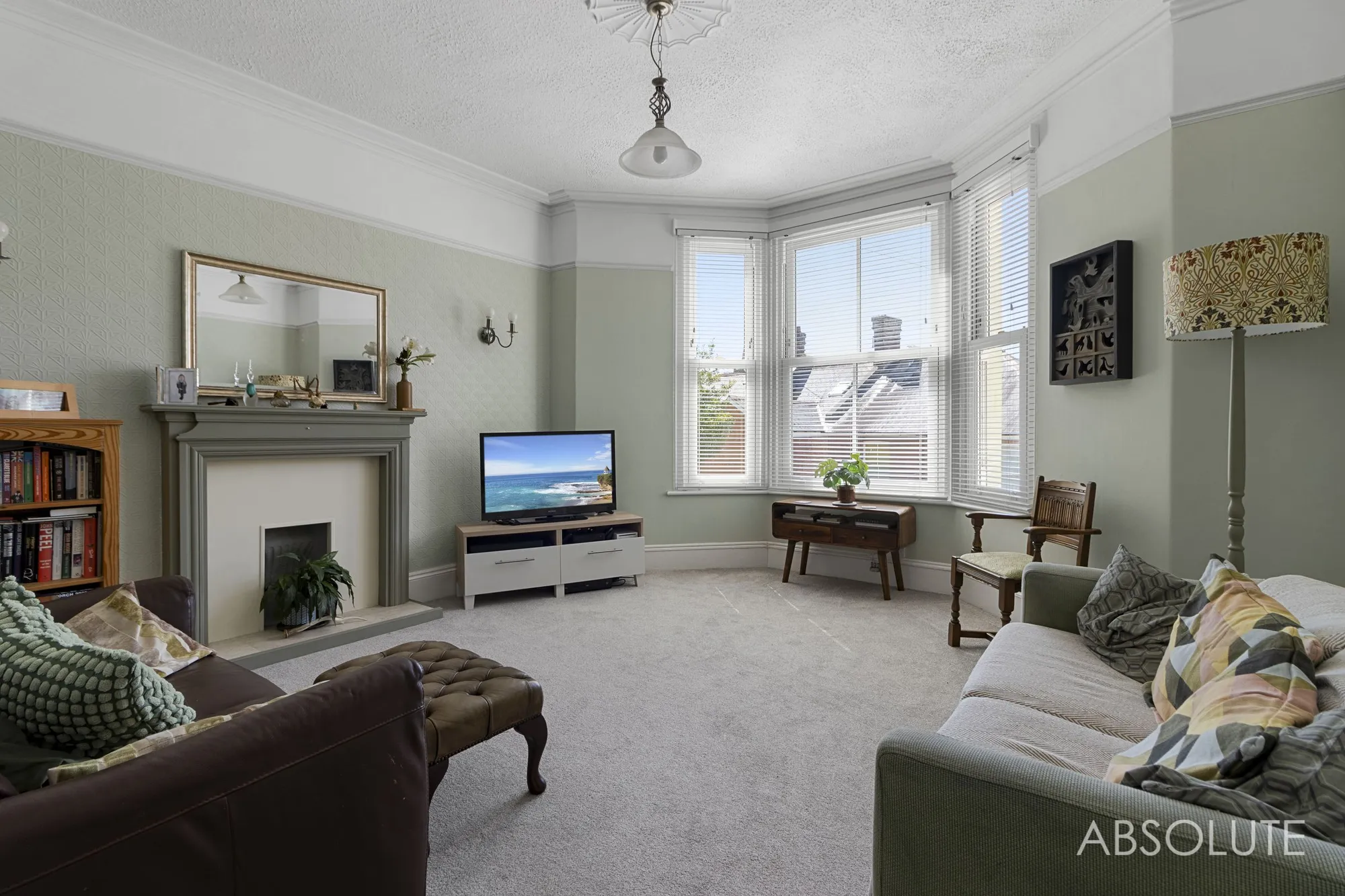 4 bed semi-detached house for sale in Thurlow Road, Torquay  - Property Image 2