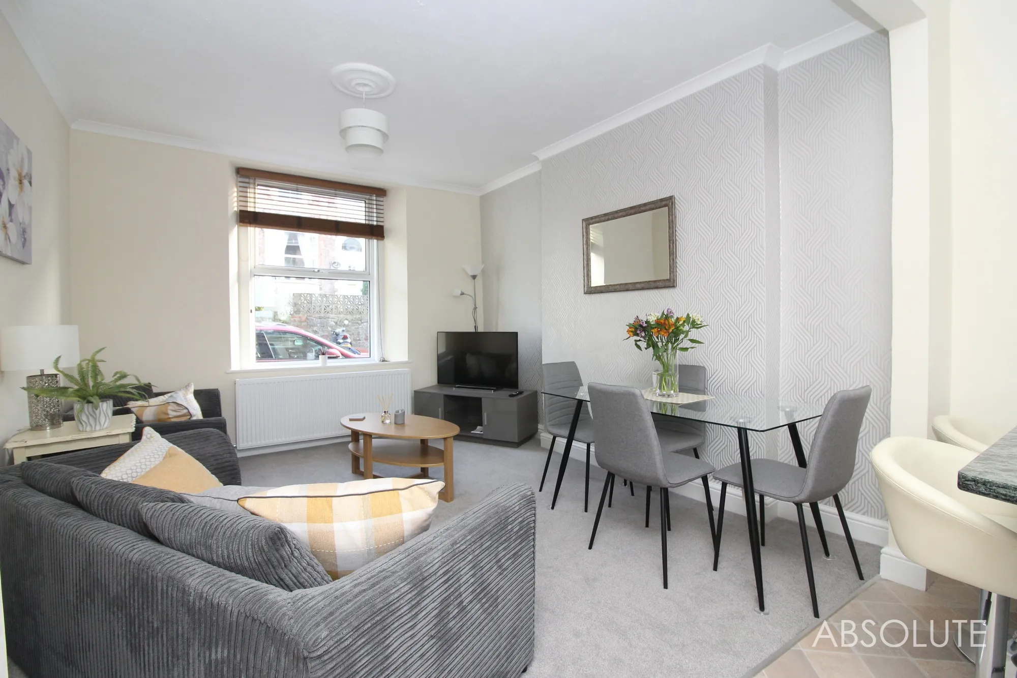 1 bed to rent in Pennsylvania Road, Torquay  - Property Image 2
