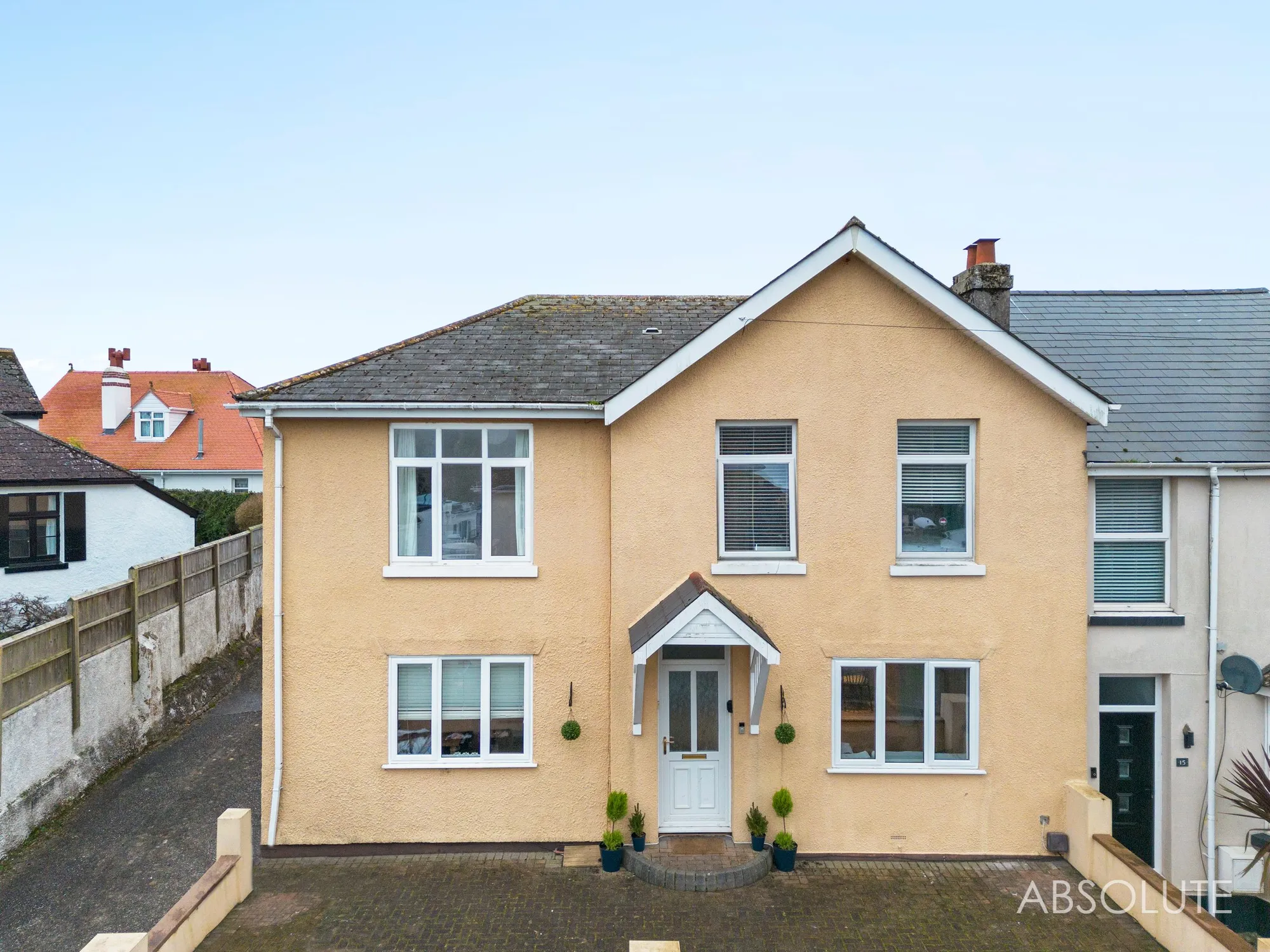 4 bed end of terrace house for sale 0