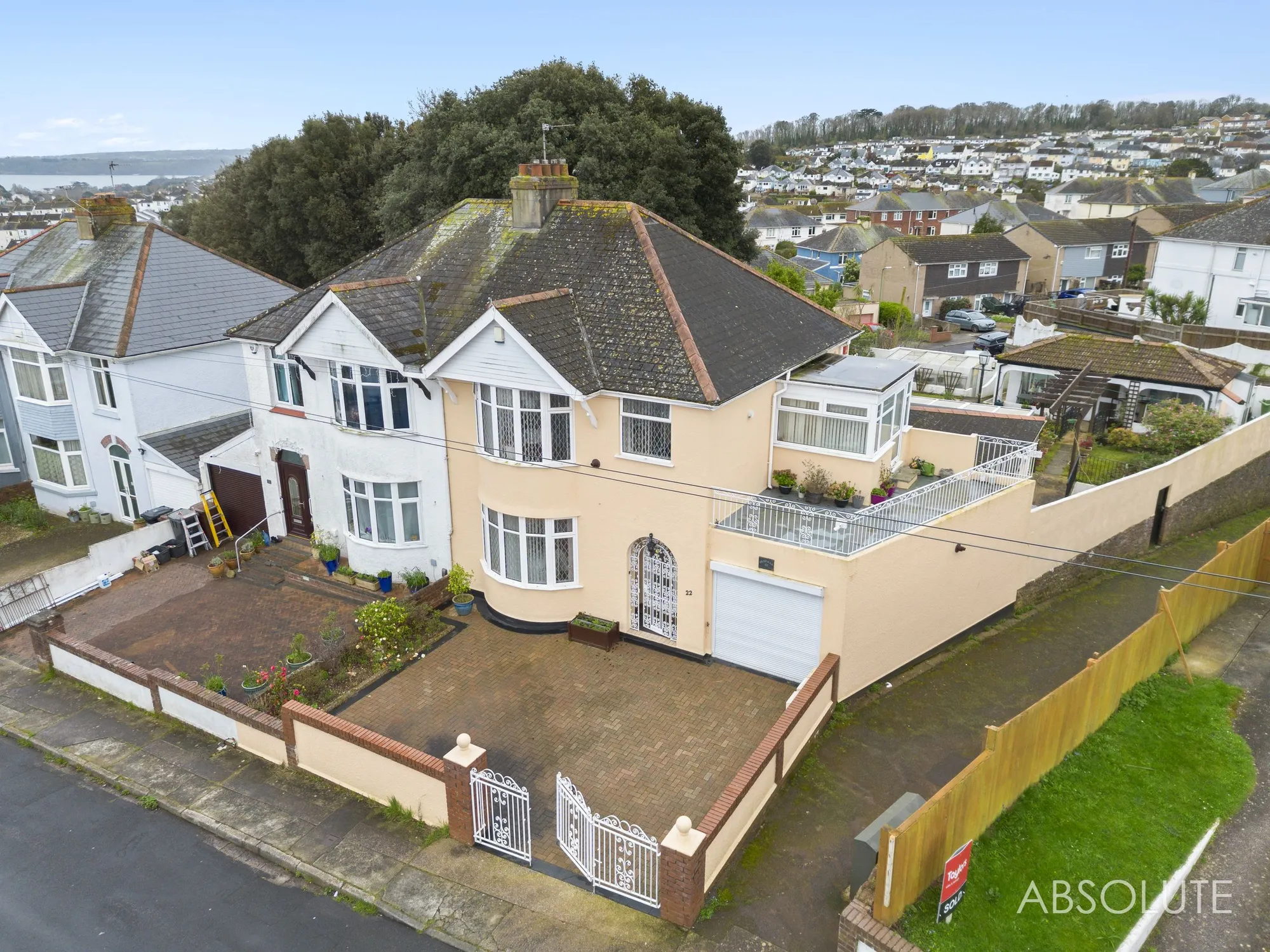 4 bed semi-detached house for sale in Barnfield Road, Paignton - Property Image 1