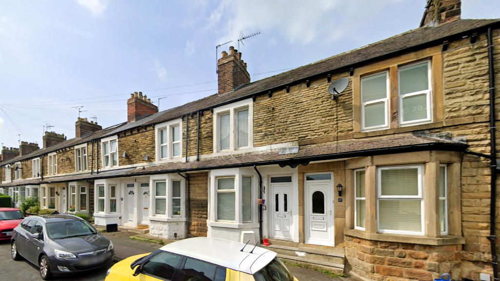 Terraced house to rent in Regent Street, Harrogate  - Property Image 1