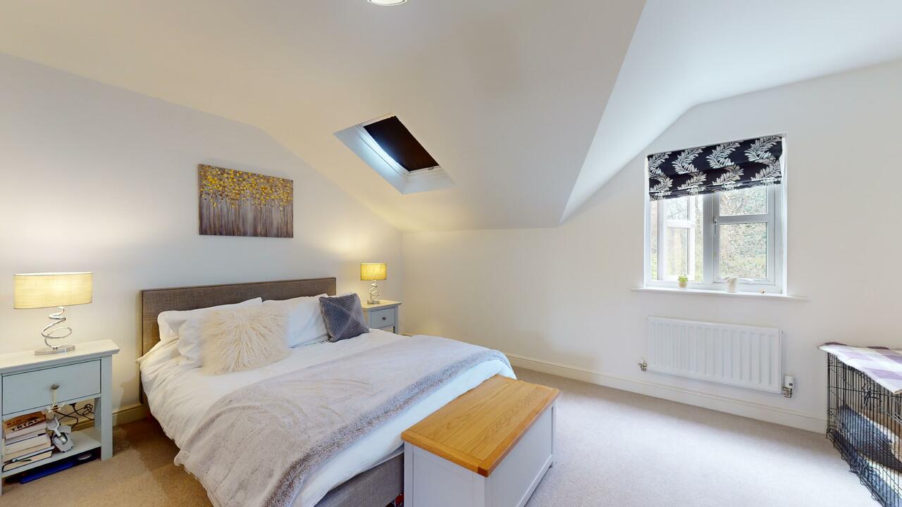 4 bed town house for sale in West Park, Leeds  - Property Image 16