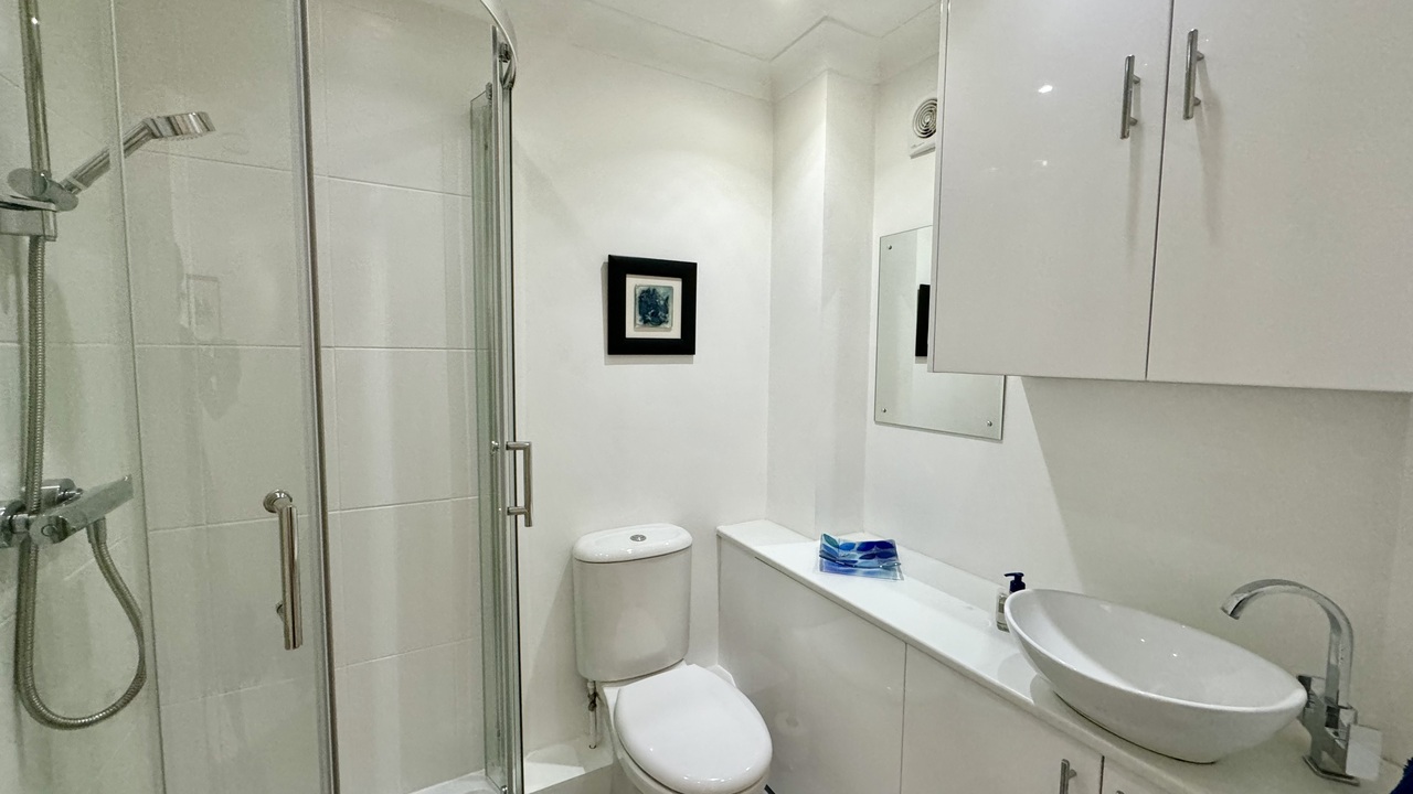 3 bed semi-detached house for sale in Long Causeway, Leeds  - Property Image 13