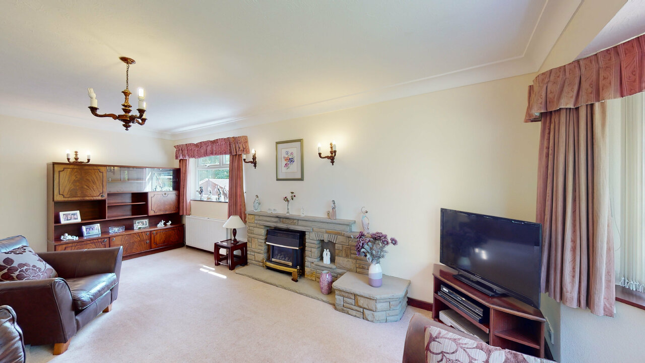 2 bed bungalow for sale, Adel, Leeds  - Property Image 6