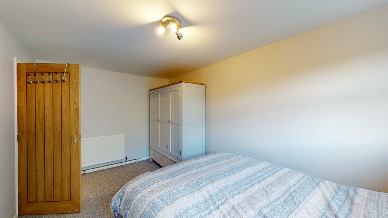 2 bed apartment for sale in Holt Lane Court, Adel. Leeds  - Property Image 8
