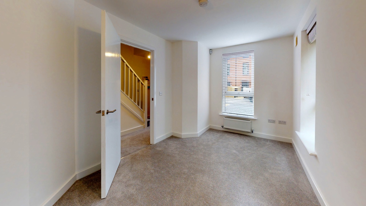 2 bed town house to rent in Copper Beech Court, Horsforth  - Property Image 4