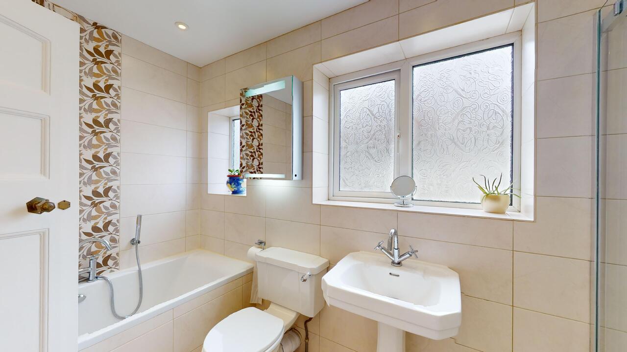 4 bed detached house for sale in Bramhope, Leeds  - Property Image 27