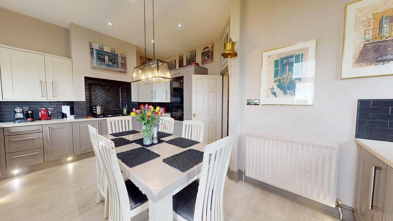 4 bed house for sale in Hilton Grange, Bramhope  - Property Image 14