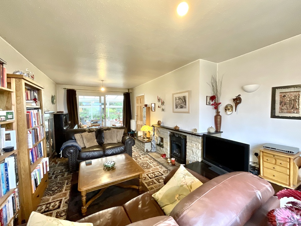 3 bed semi-detached house for sale in West Park/Kirkstall border, Leeds  - Property Image 3