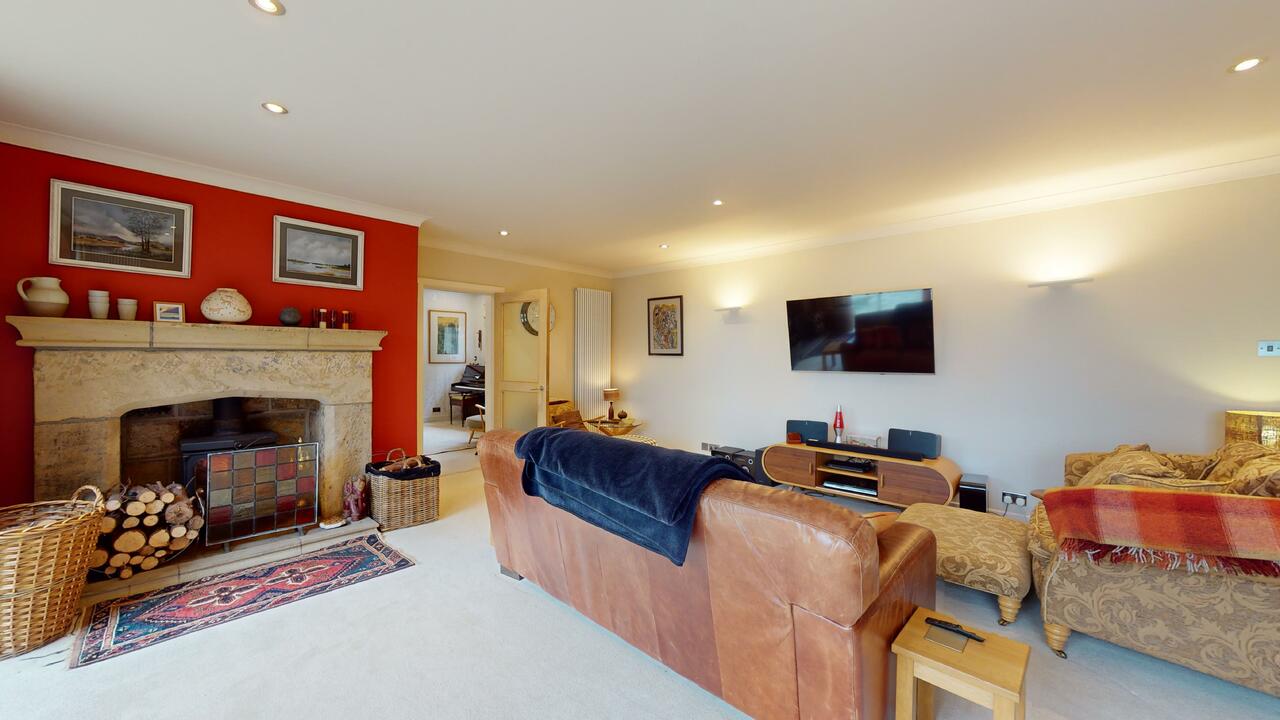 5 bed detached house for sale in Avenue Des Hirondelles, Pool-in-Wharfedale  - Property Image 12