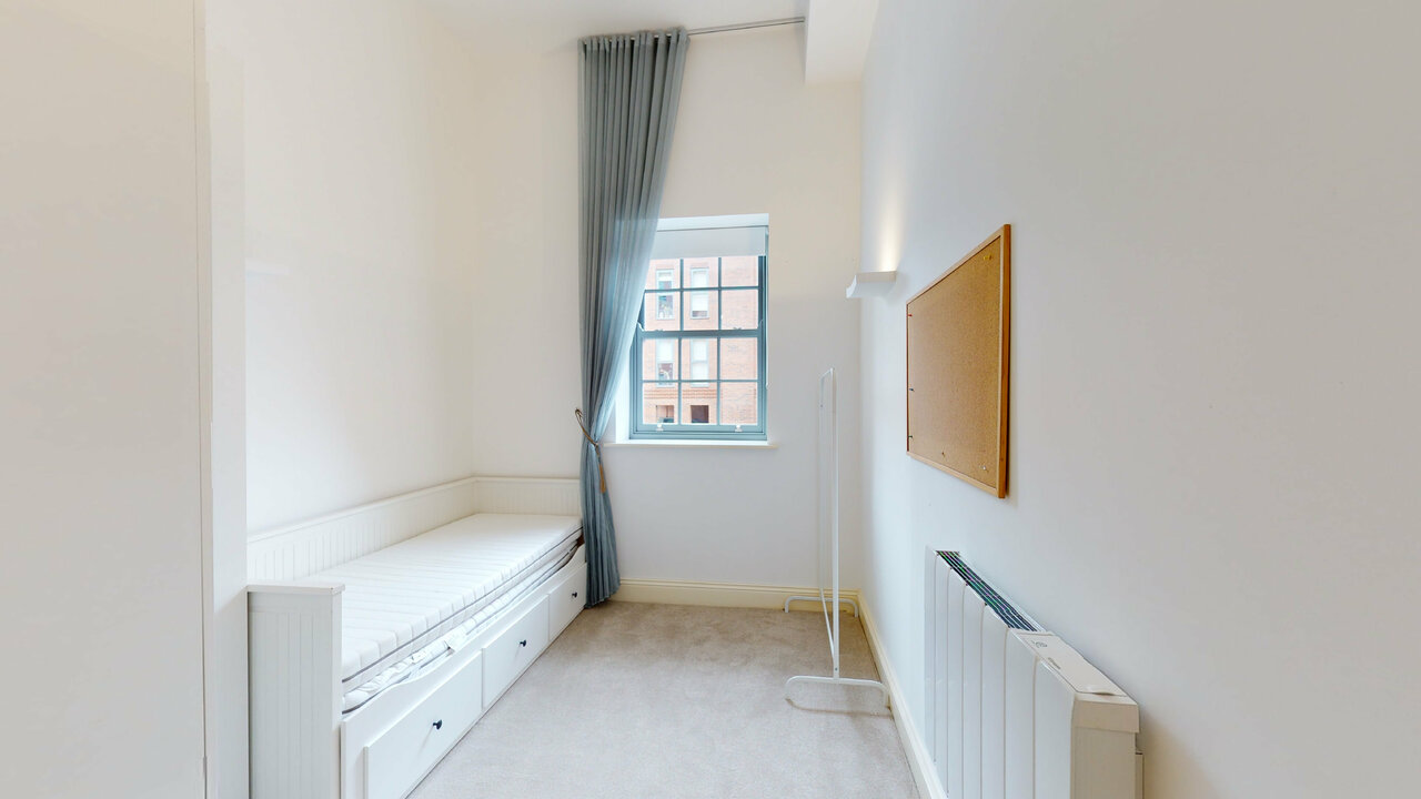 2 bed apartment to rent in Victoria Gardens, Leeds  - Property Image 11