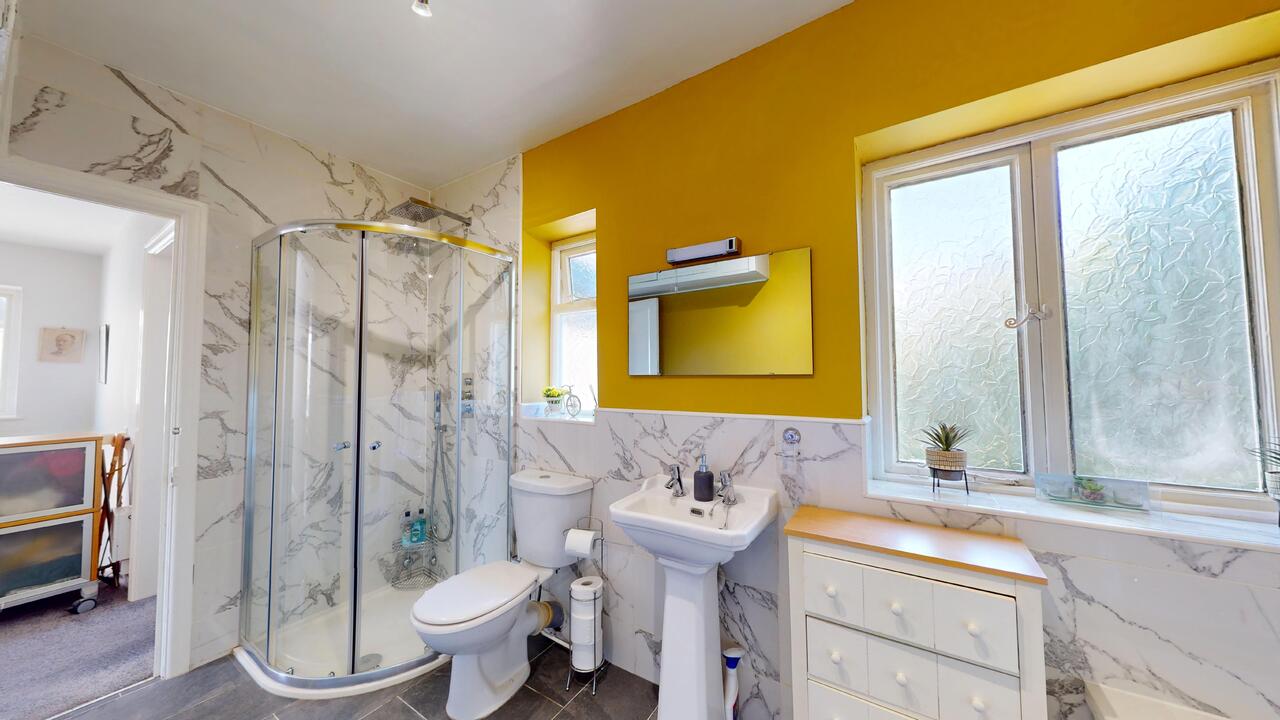 3 bed semi-detached house for sale in Far Headingley, Leeds  - Property Image 17