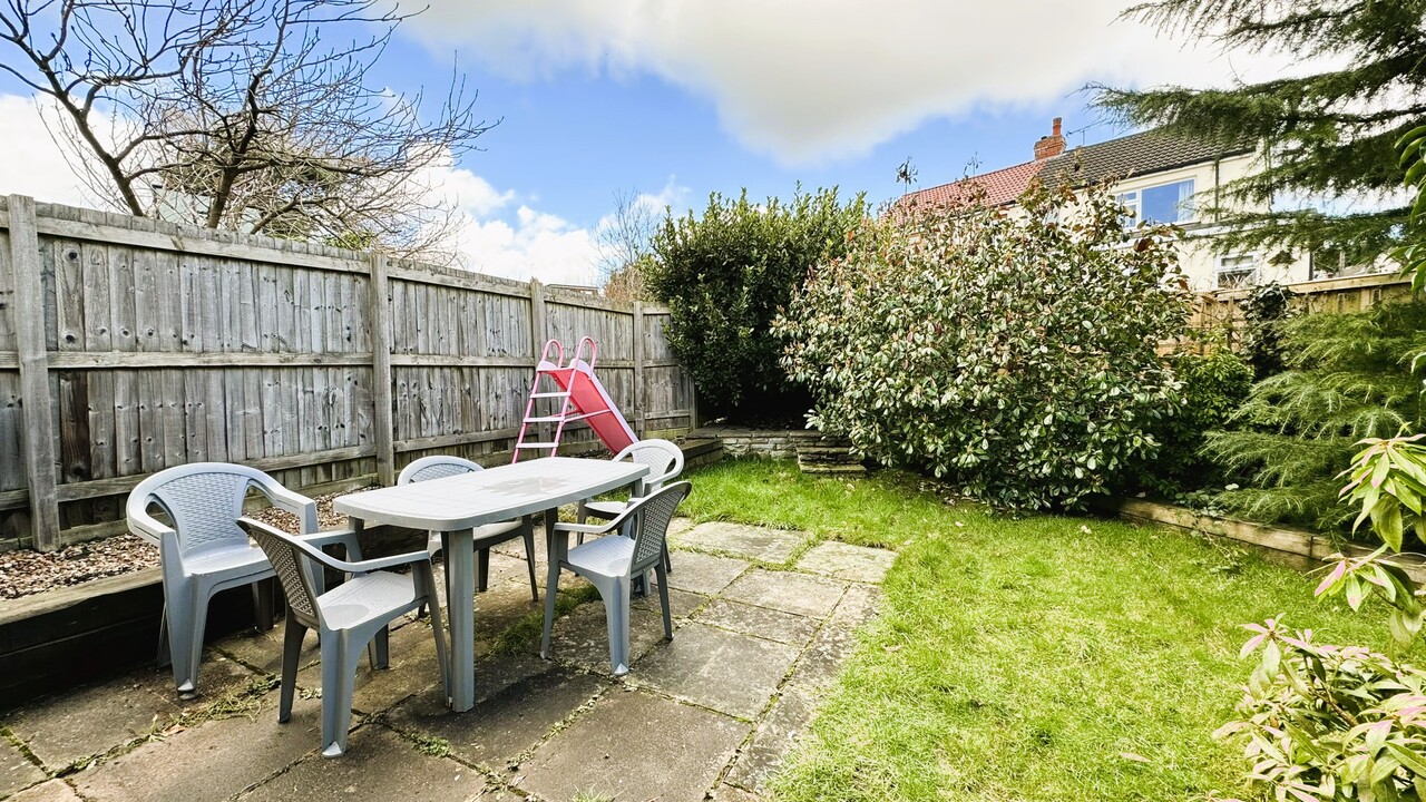 3 bed semi-detached house for sale in Horsforth, Leeds  - Property Image 14