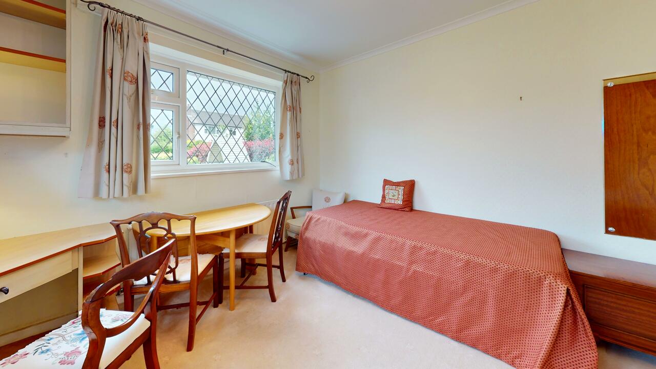 2 bed semi-detached bungalow for sale in Bramhope, Leeds  - Property Image 8