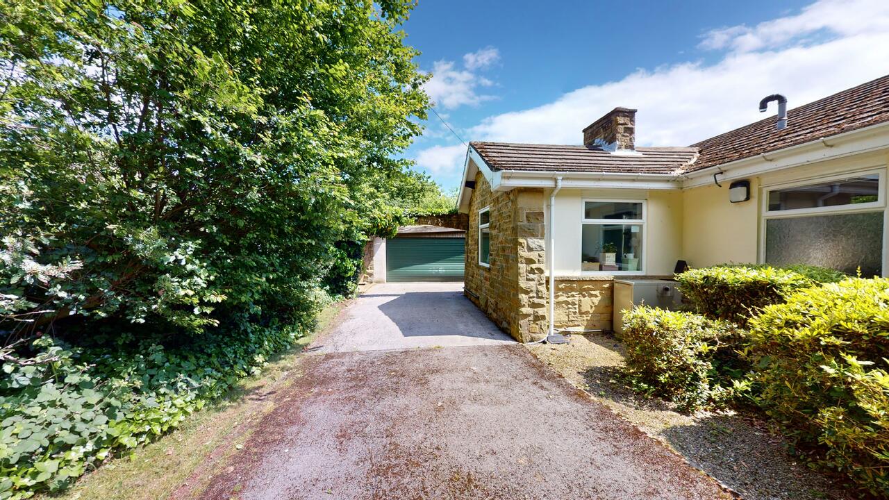 4 bed detached bungalow for sale in Scotland Lane, Horsforth  - Property Image 28