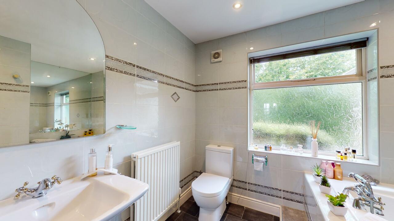 4 bed detached bungalow for sale in Scotland Lane, Horsforth  - Property Image 24