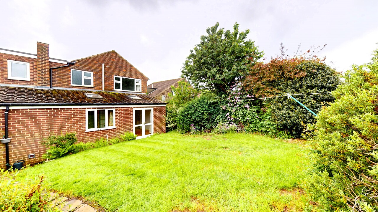 5 bed detached house for sale in The Whartons, Otley  - Property Image 2