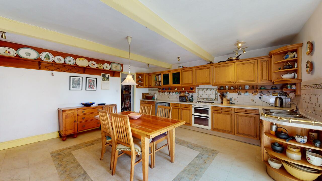 4 bed semi-detached house for sale in Kirkstall, Leeds  - Property Image 12