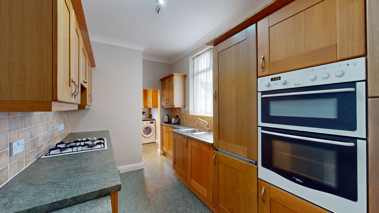 4 bed semi-detached house for sale in Far Headingley, Leeds  - Property Image 8