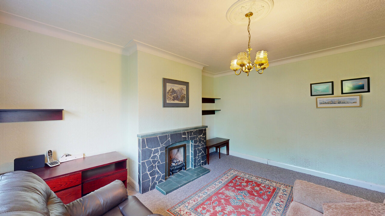 4 bed semi-detached house for sale in West Park, Leeds  - Property Image 10