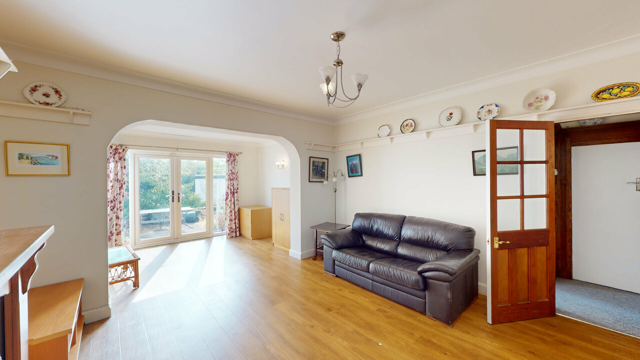 4 bed semi-detached house for sale in West Park, Leeds  - Property Image 6