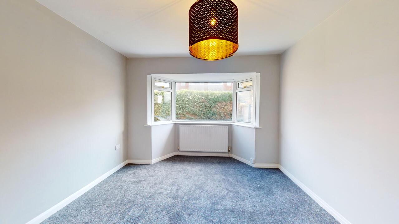 2 bed semi-detached bungalow for sale in Cookridge, Leeds  - Property Image 7