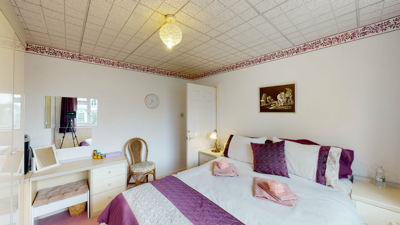 4 bed detached bungalow for sale in West Park, Leeds  - Property Image 16