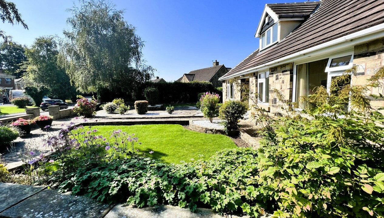 4 bed detached bungalow for sale in West Park, Leeds  - Property Image 26
