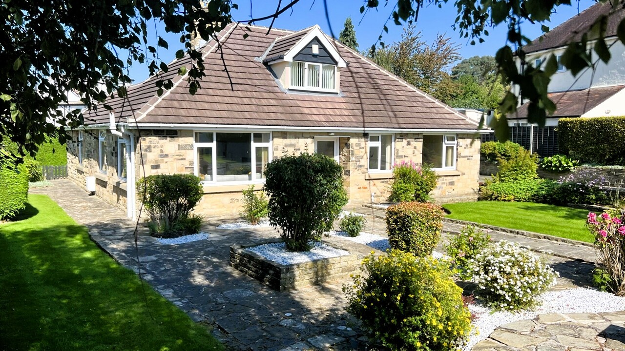 4 bed detached bungalow for sale in West Park, Leeds  - Property Image 25