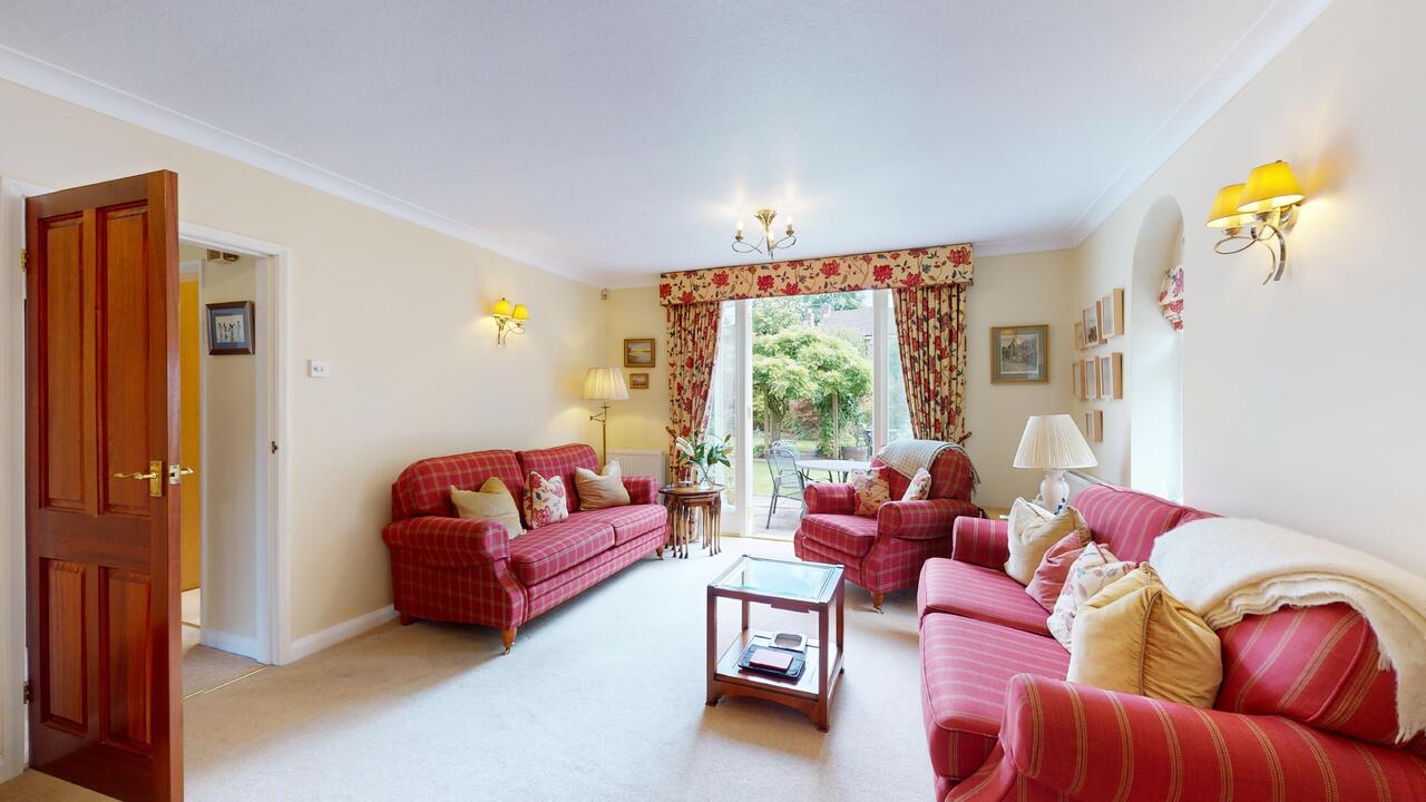 4 bed detached house for sale in St. Helens Gardens, Leeds  - Property Image 7