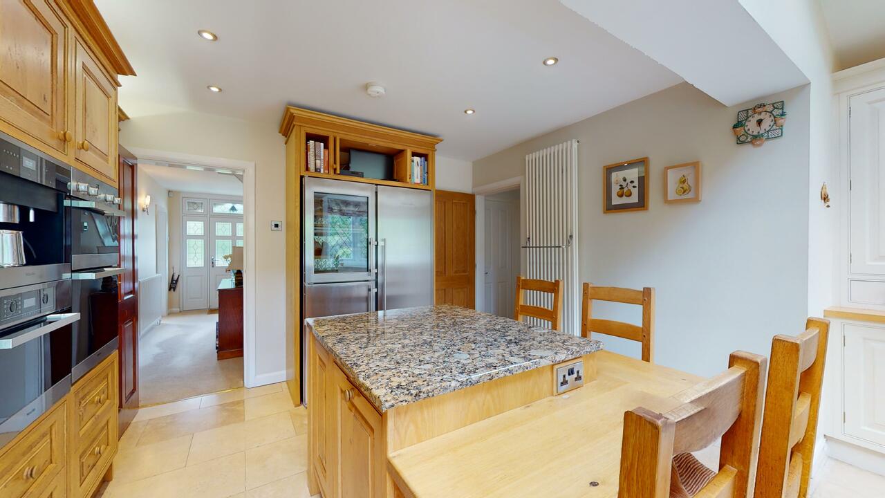 4 bed detached house for sale in St. Helens Gardens, Leeds  - Property Image 10