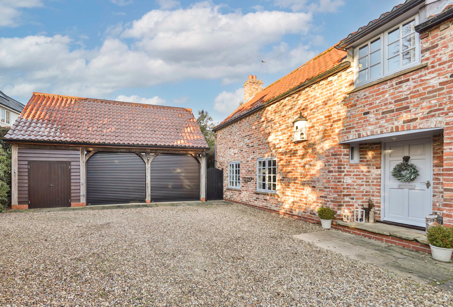 5 bed detached house for sale in West End, North Ferriby  - Property Image 2