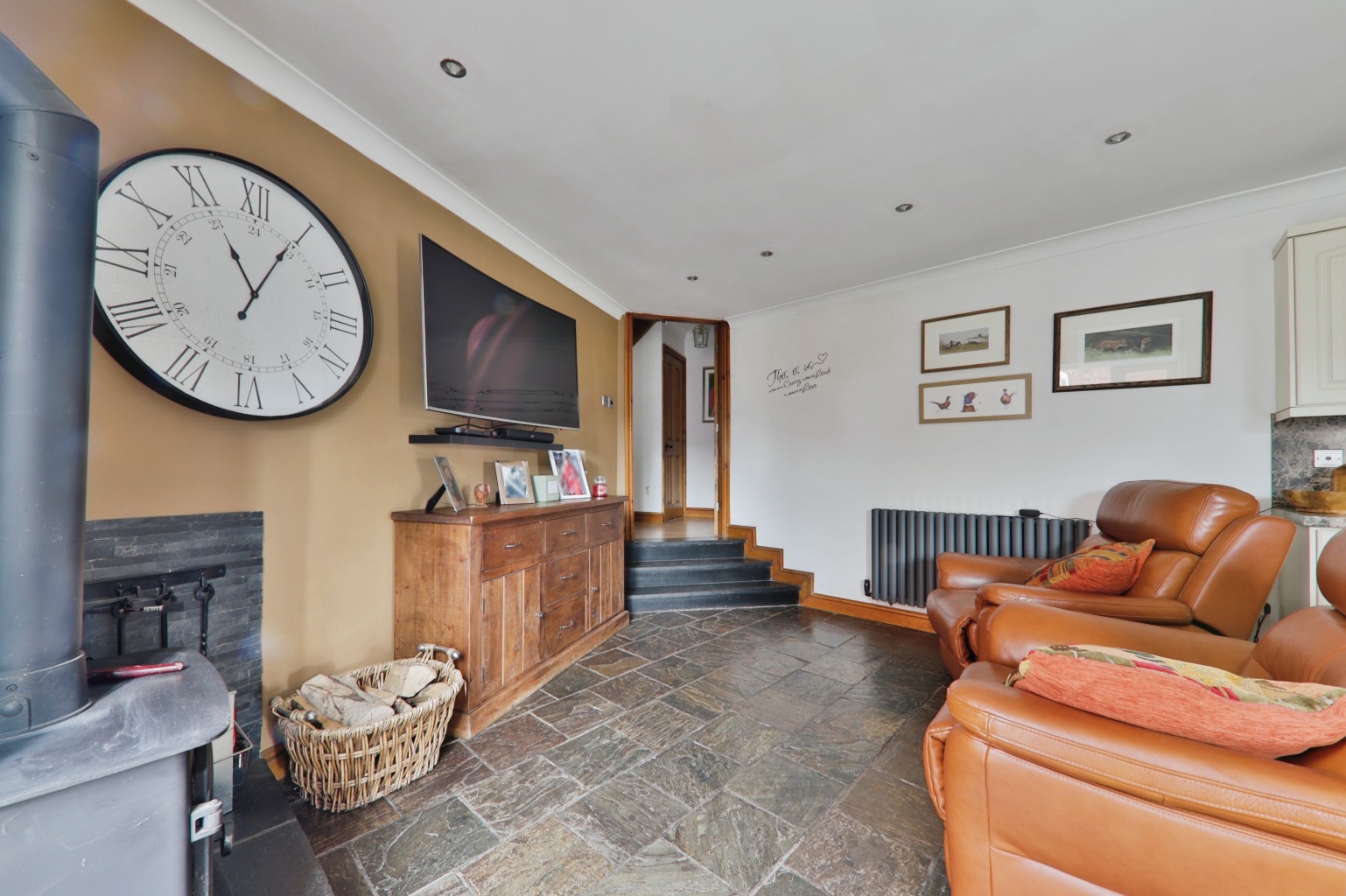 3 bed detached house for sale in Town Street, York  - Property Image 5