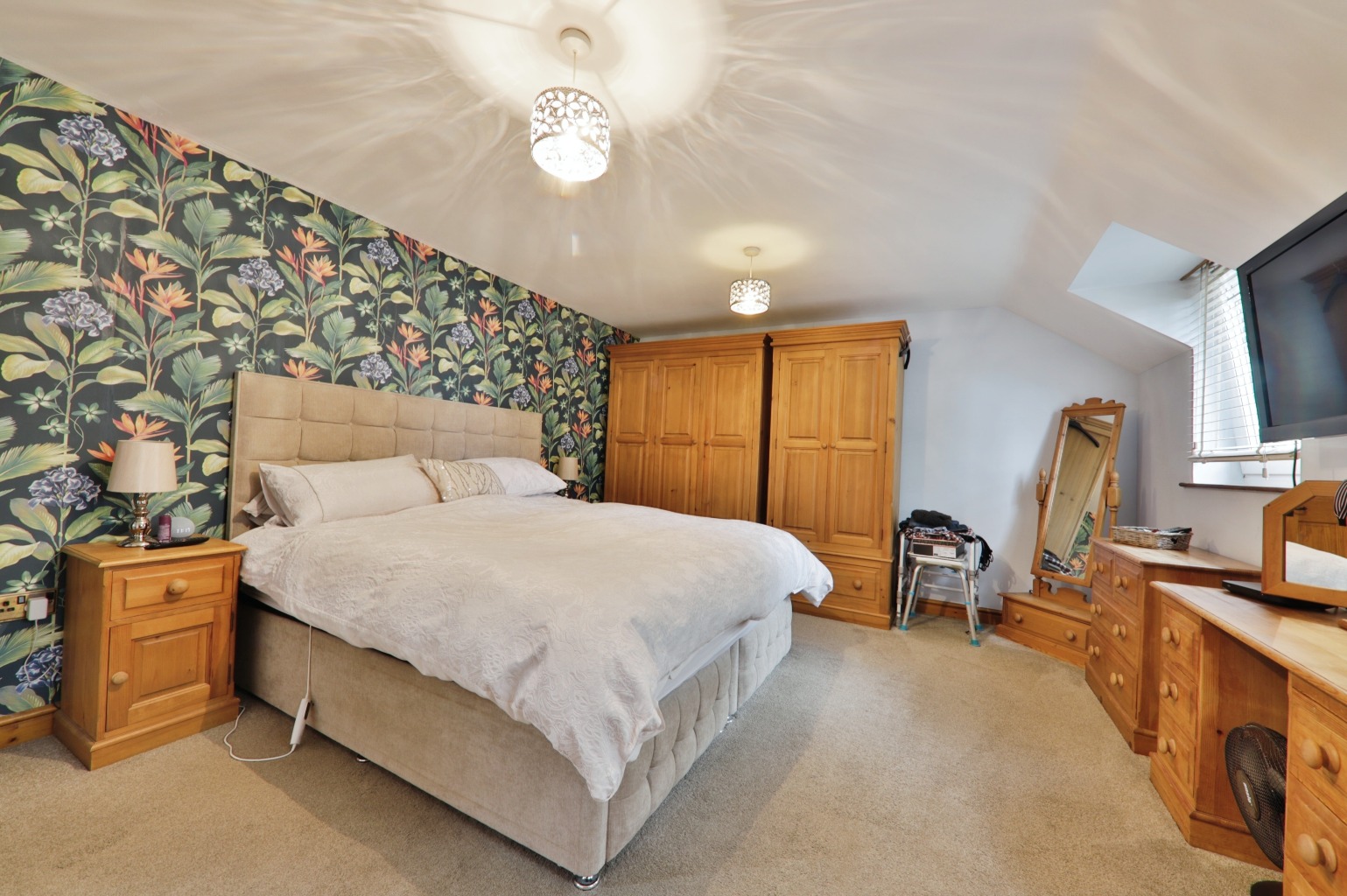 3 bed detached house for sale in Town Street, York  - Property Image 7