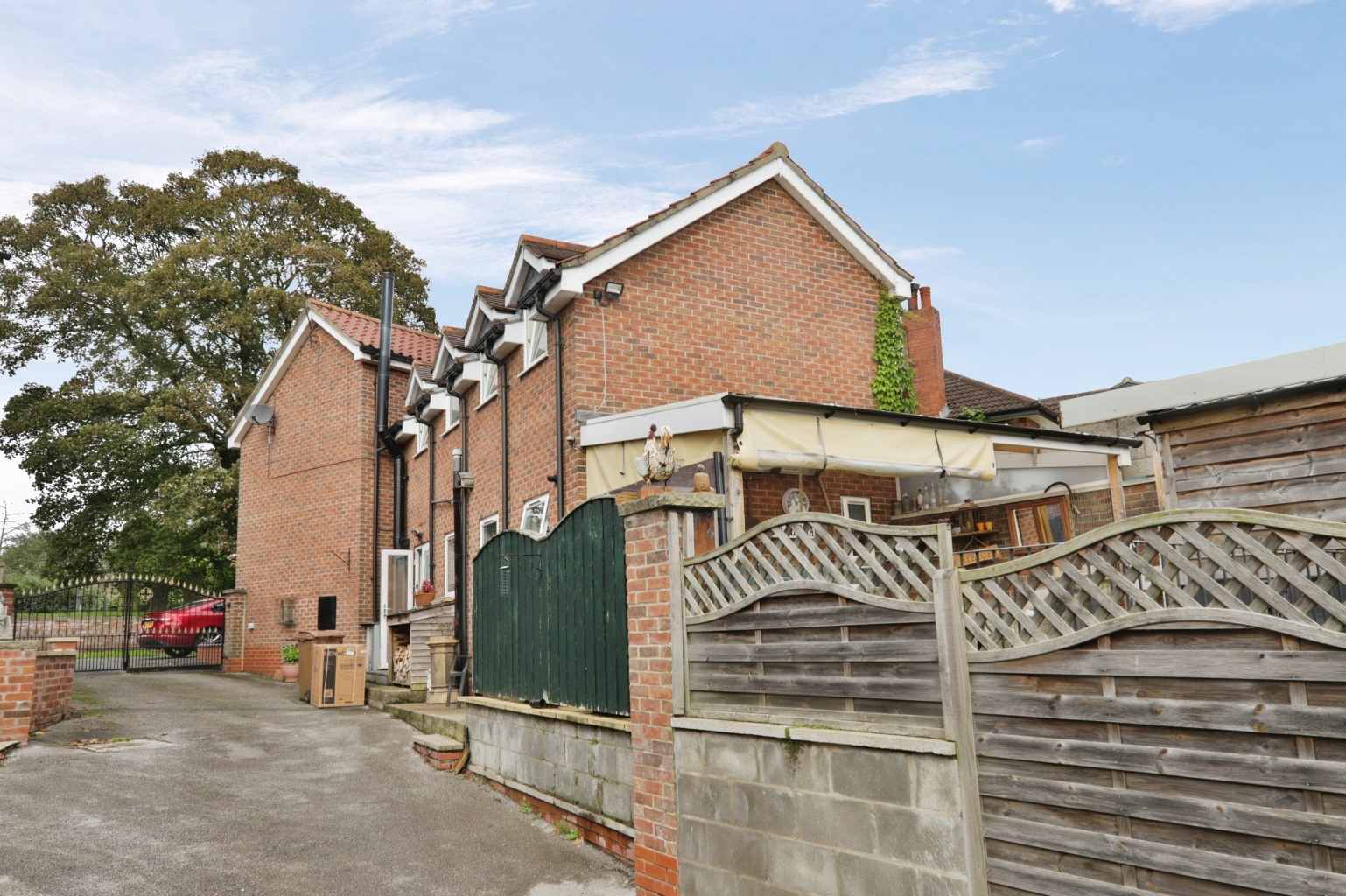 3 bed detached house for sale in Town Street, York  - Property Image 14
