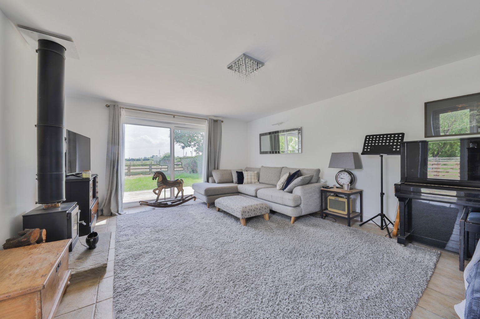 5 bed detached house for sale in Dunswell Lane, Hull  - Property Image 3