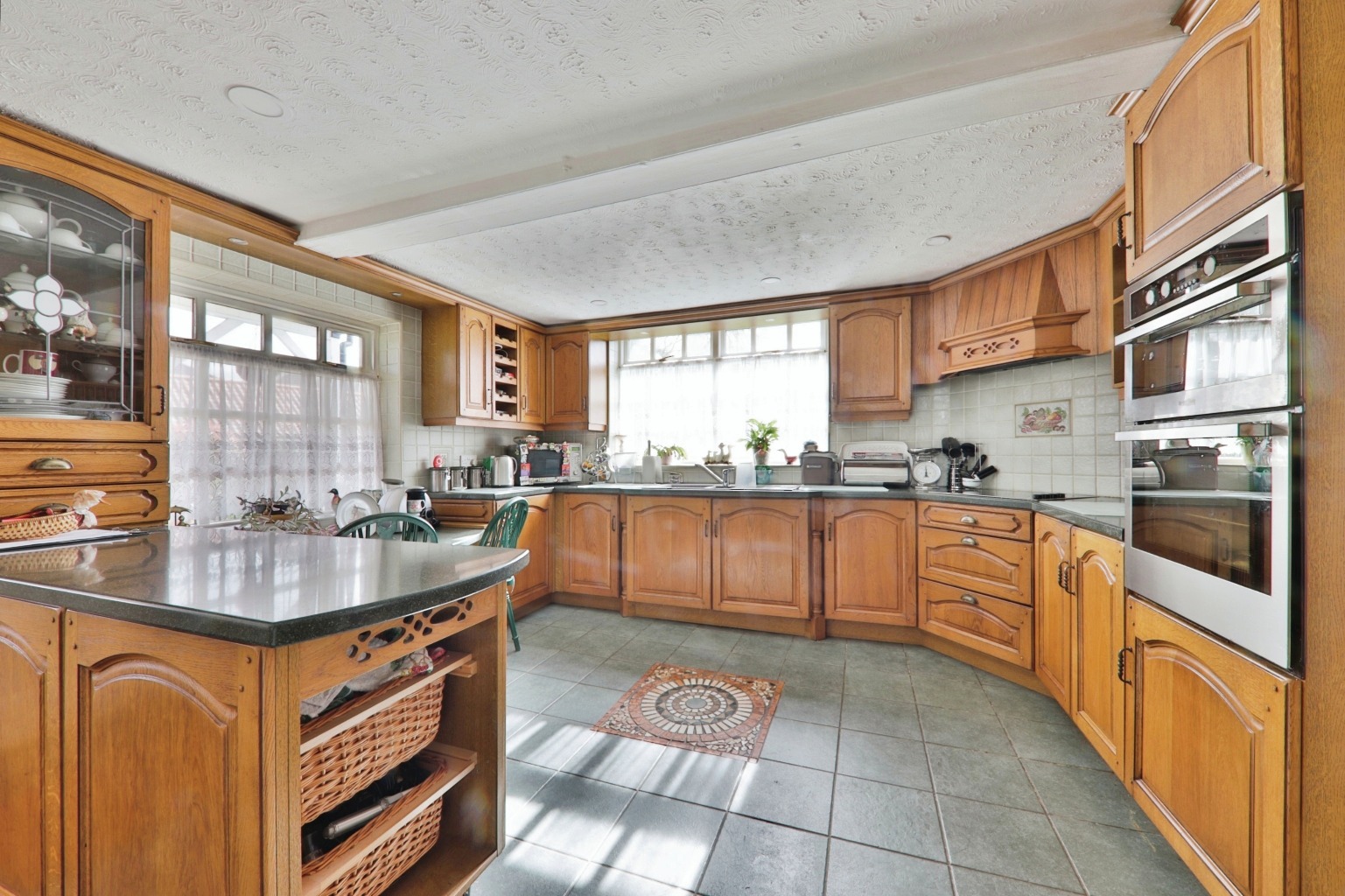 4 bed detached house for sale in Greens Lane, Hull  - Property Image 2