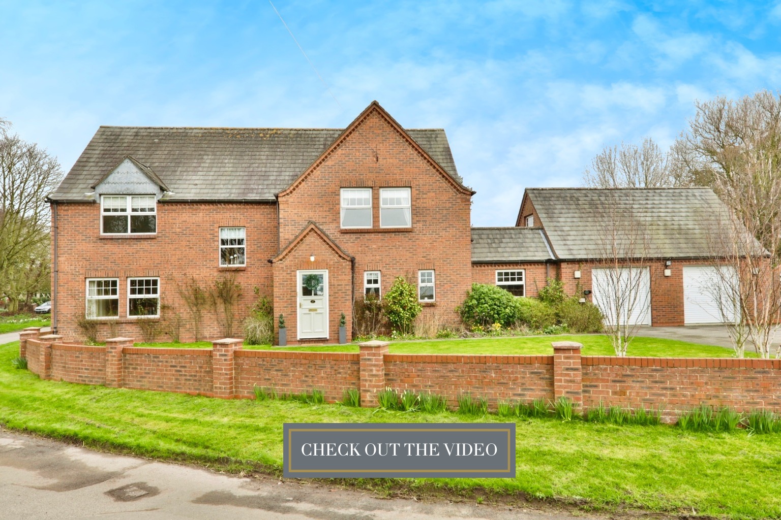 4 bed detached house for sale in Sands Lane, Brough - Property Image 1