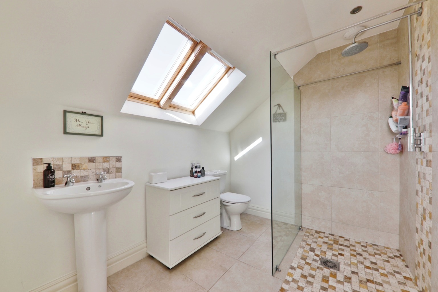 5 bed detached house for sale in Hull Road, Hull  - Property Image 19