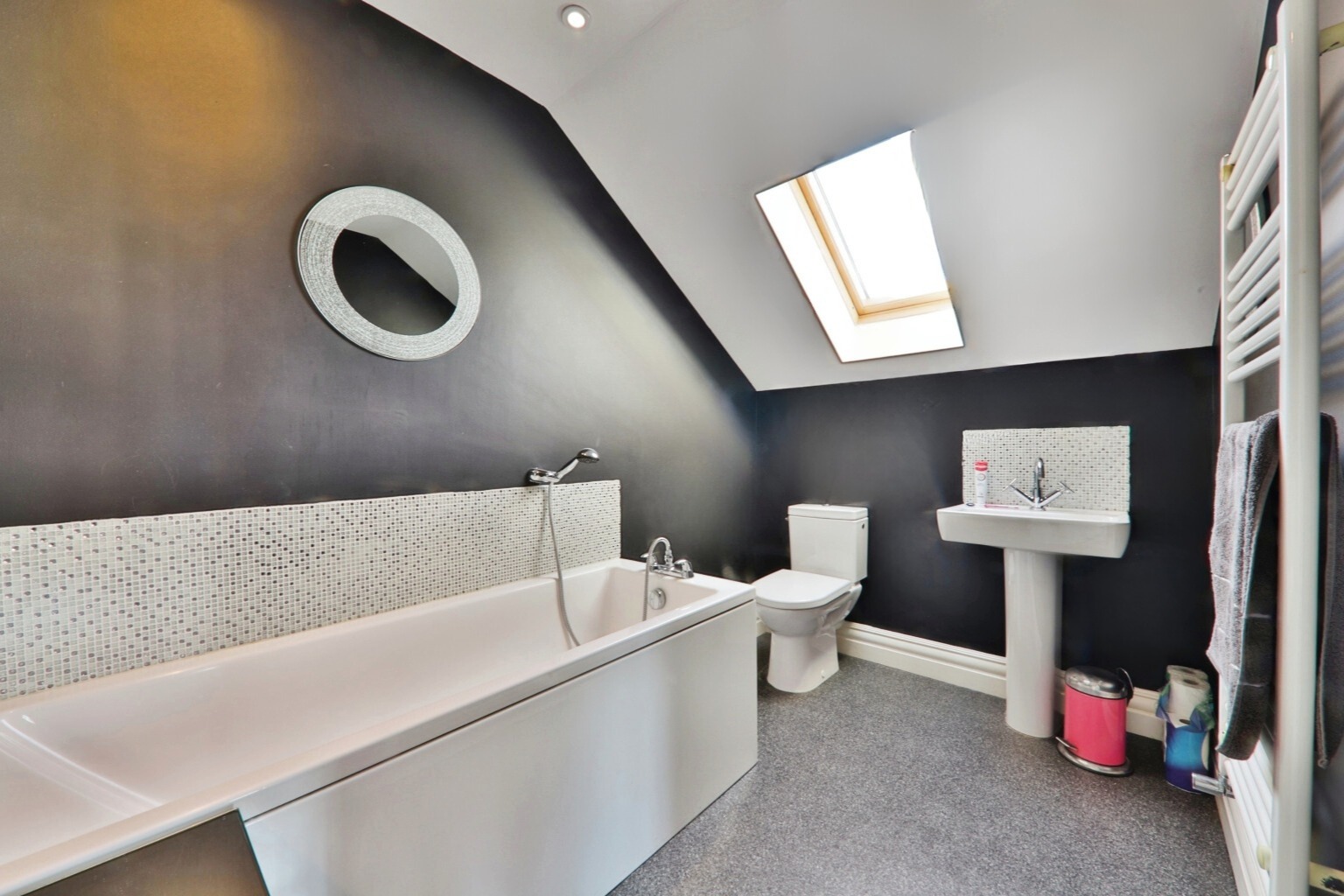 5 bed detached house for sale in Hull Road, Hull  - Property Image 10
