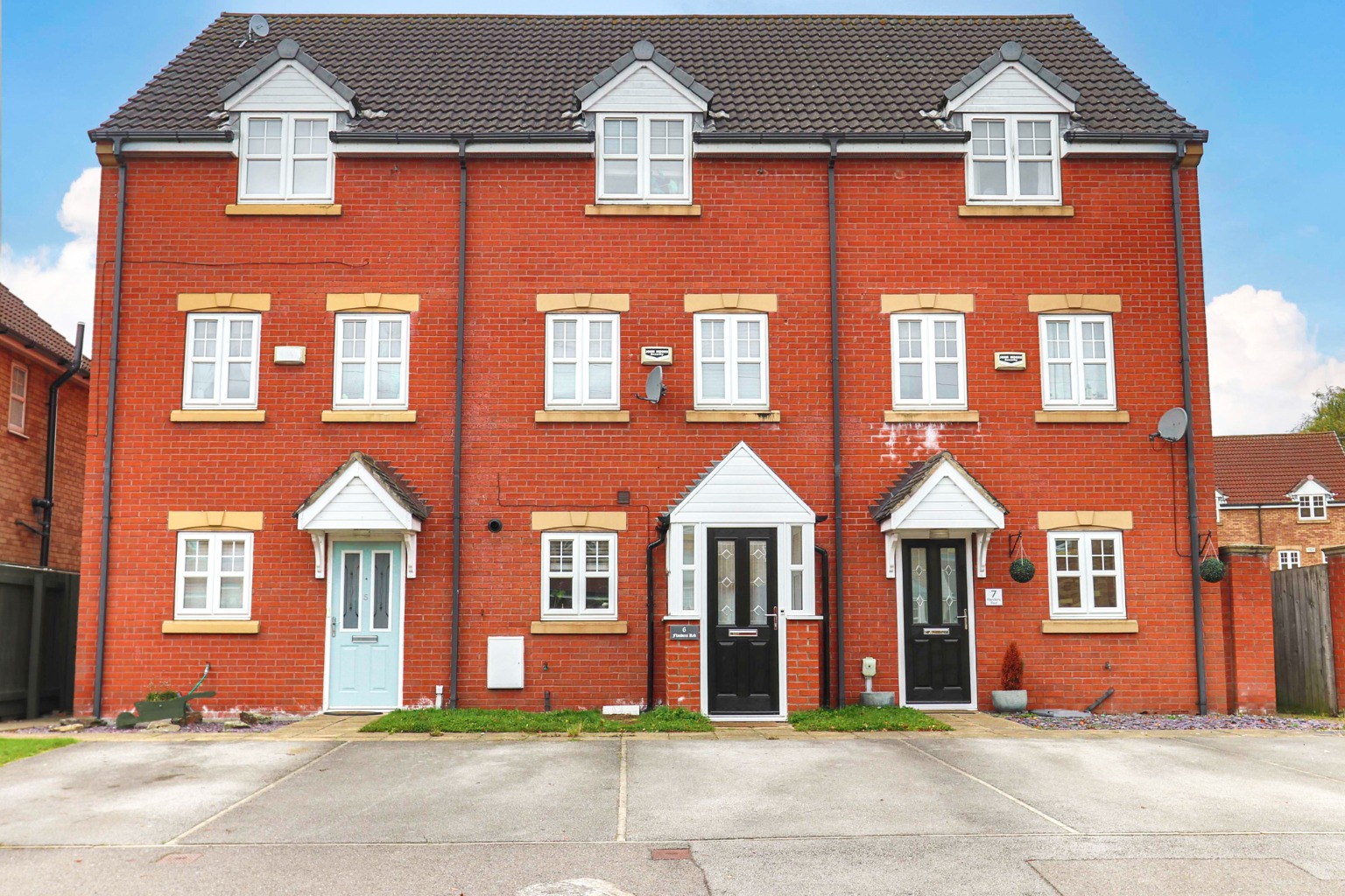 3 bed terraced house for sale in Flanders Red, Hull, HU7 