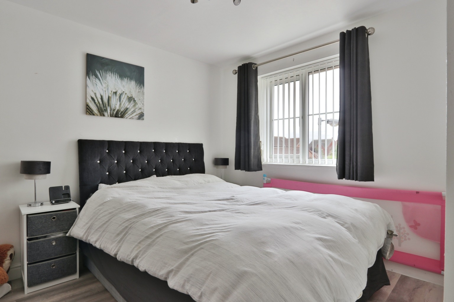 3 bed detached house for sale in Hyde Park Road, Hull  - Property Image 7