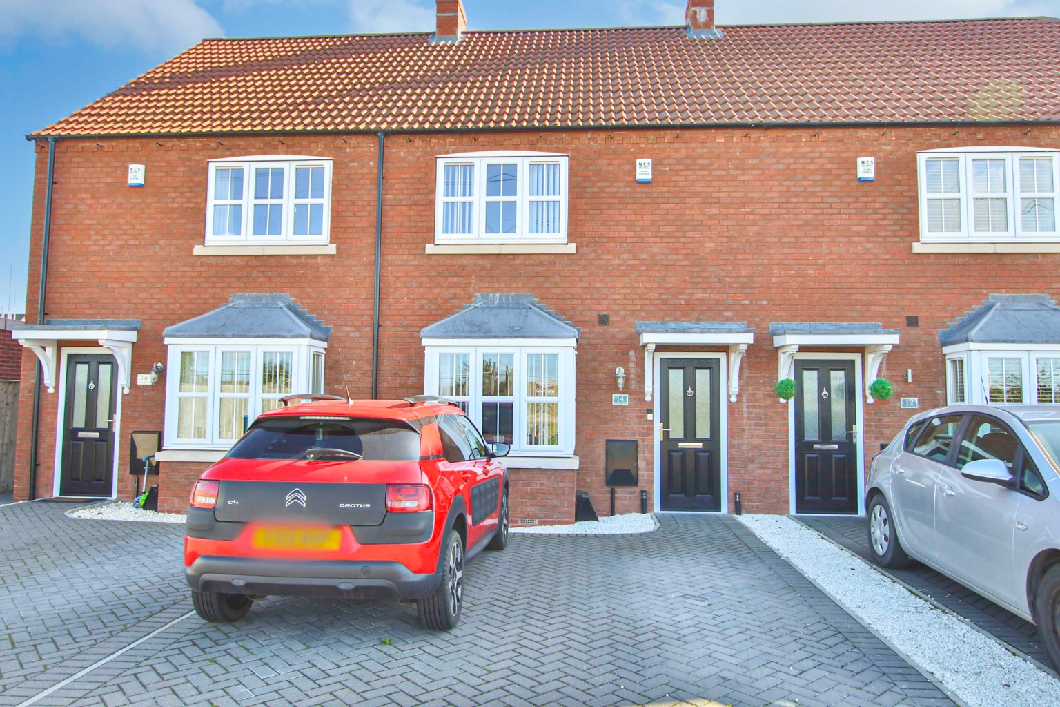 3 bed terraced house for sale in Furlong Drive, Hull  - Property Image 1