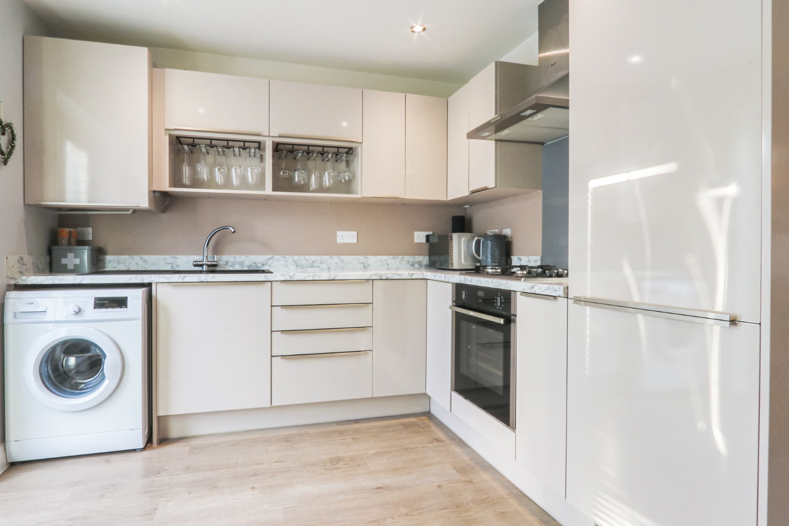 2 bed terraced house for sale in Thornbury Walk, Hull  - Property Image 5