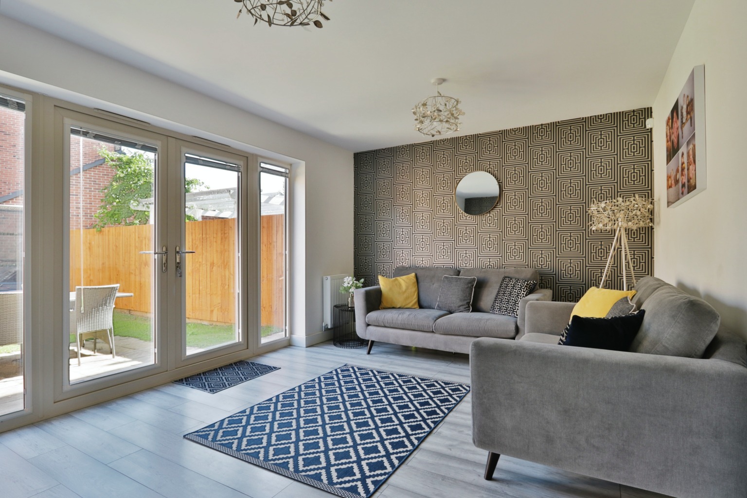 4 bed semi-detached house for sale in Richmond Lane, Hull  - Property Image 2