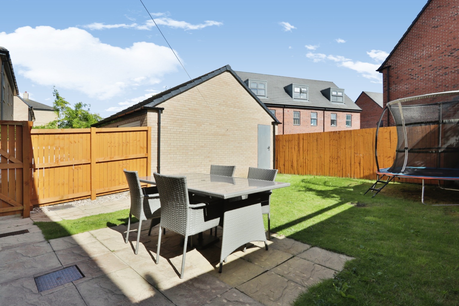 4 bed semi-detached house for sale in Richmond Lane, Hull  - Property Image 18