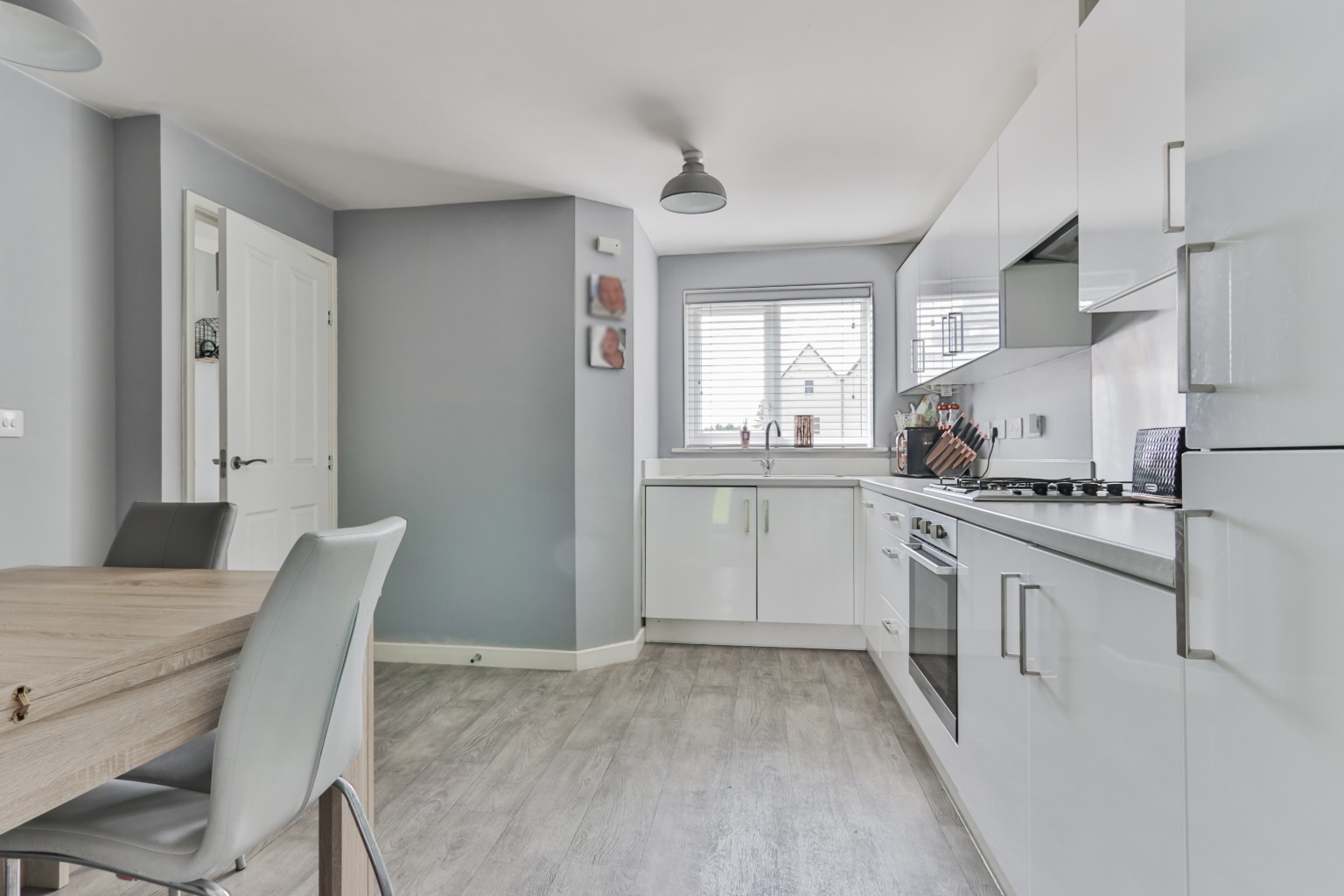 3 bed semi-detached house for sale in Angel Place, Hull  - Property Image 5